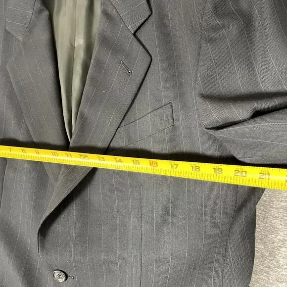 Corneliani Blazer Mens Size 50 (US 40) Black Gray‎ Pinstripe 2 Button Coat ITALY